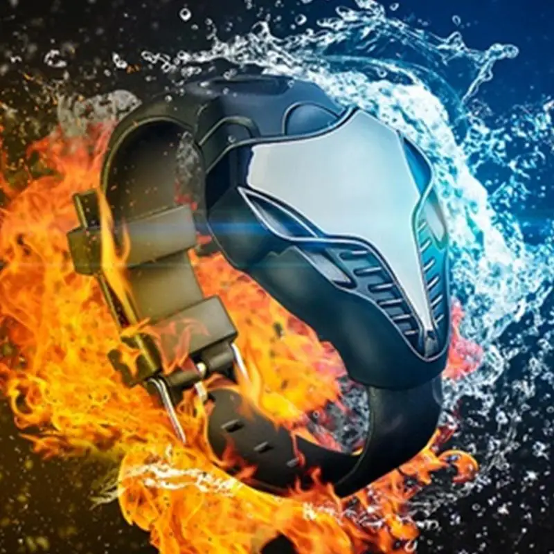 Мужские спортивные часы черные светодиодные цифровые силиконовые с треугольным