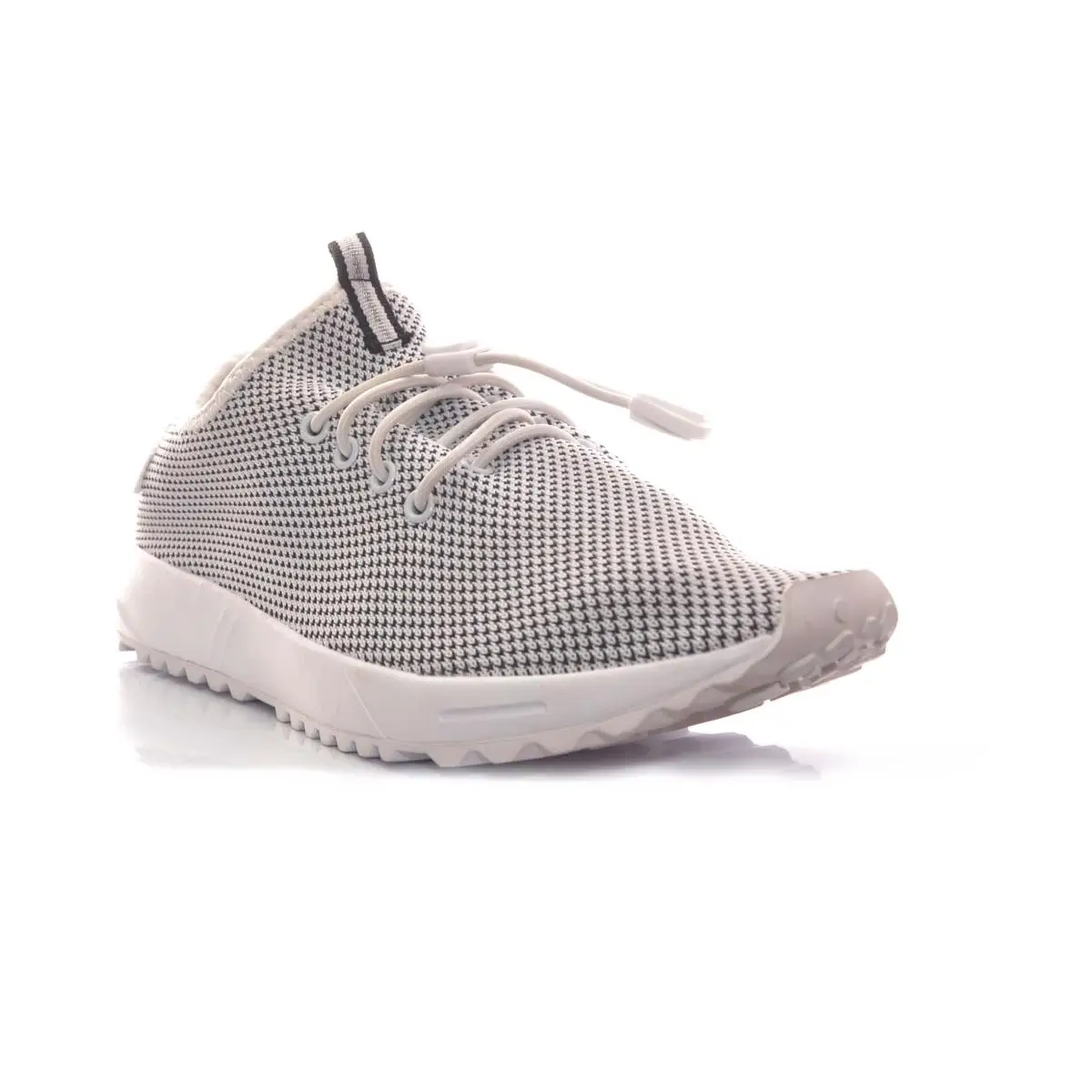 COOLWAY WOMAN SKIN LOW * + SPORTS WHITE BLACK WHT ULTRALIGHT TAHALI белый черный|Тапочки| |