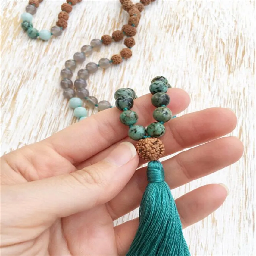 Ожерелье из натуральной синей ткани с кисточками 108 узлом для йоги ручной работы