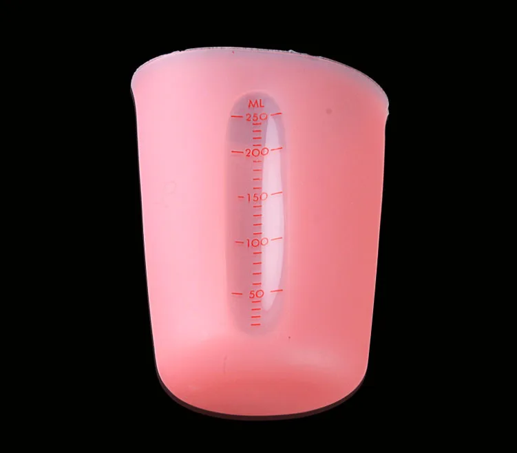 Thick silicone measuring cup with scale Baked heat-resistant Batter dispensing 250ml baking tool |
