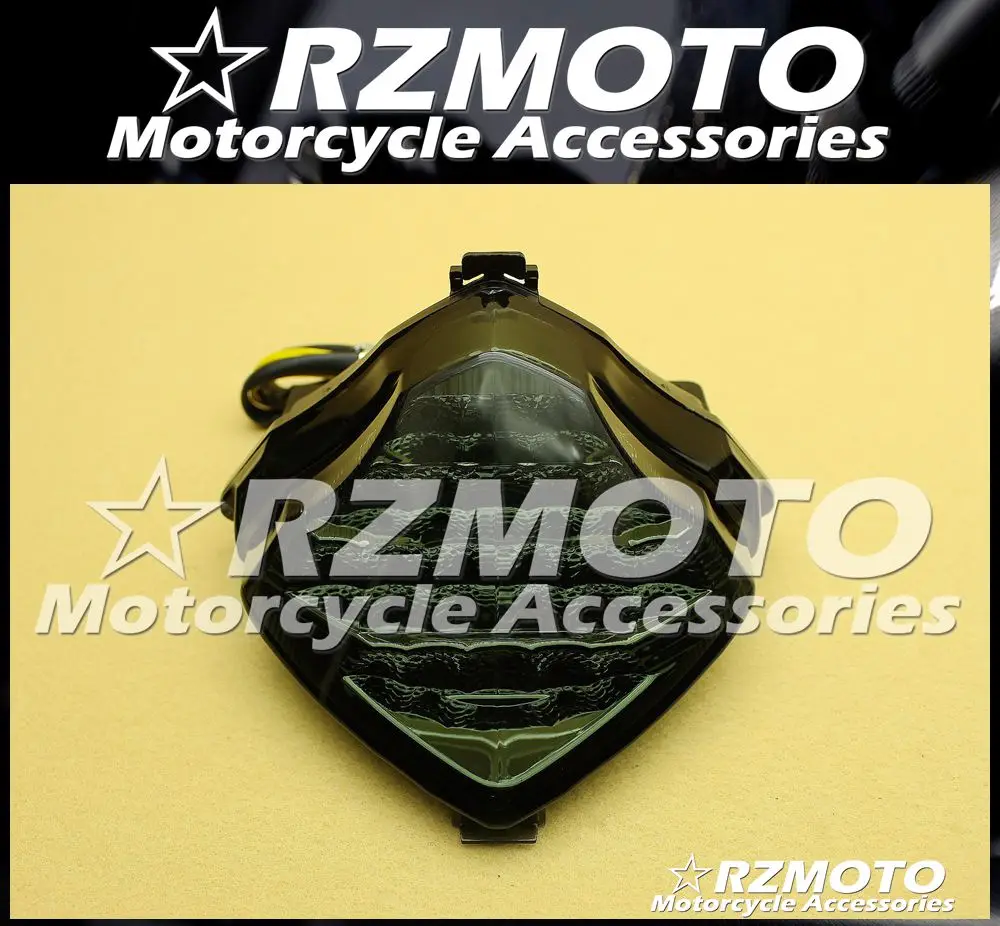 Светодиодный Тормозная поворотник задний фонарь для Yamaha YZF1000 2004 2005 2006 YZF R1 04 05 06 |