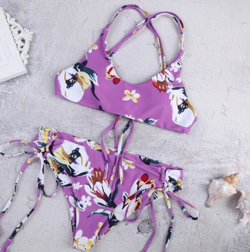

Two-Pieces Women's Floral Ruffles Bikini Set Push-up Padded Bra Swimsuit Bathing Suit Swimwear Beachwear