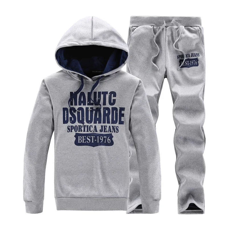 Мужской пуловер с длинным рукавом капюшоном набор движений весна и осень