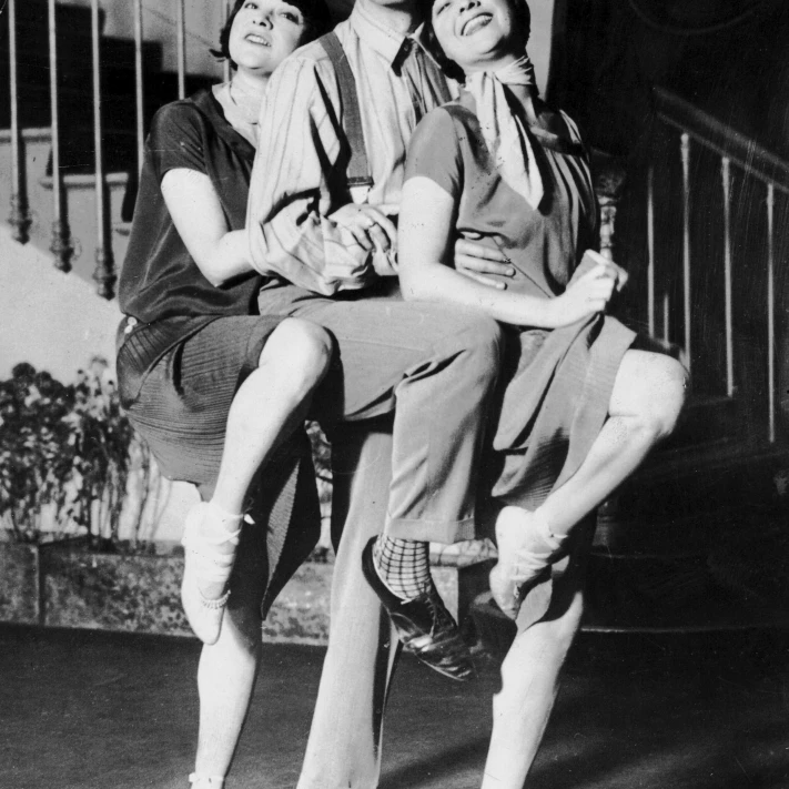 Dolly Sisters And Maurice Chevalier постер печать Мэри Эванс Джаз возраст клуб Коллекция