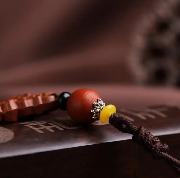 Китайский персиковый деревянный резной Yuan Bao Guan Yin Kwan yin Bodhisattva Maitreya статуя Будды