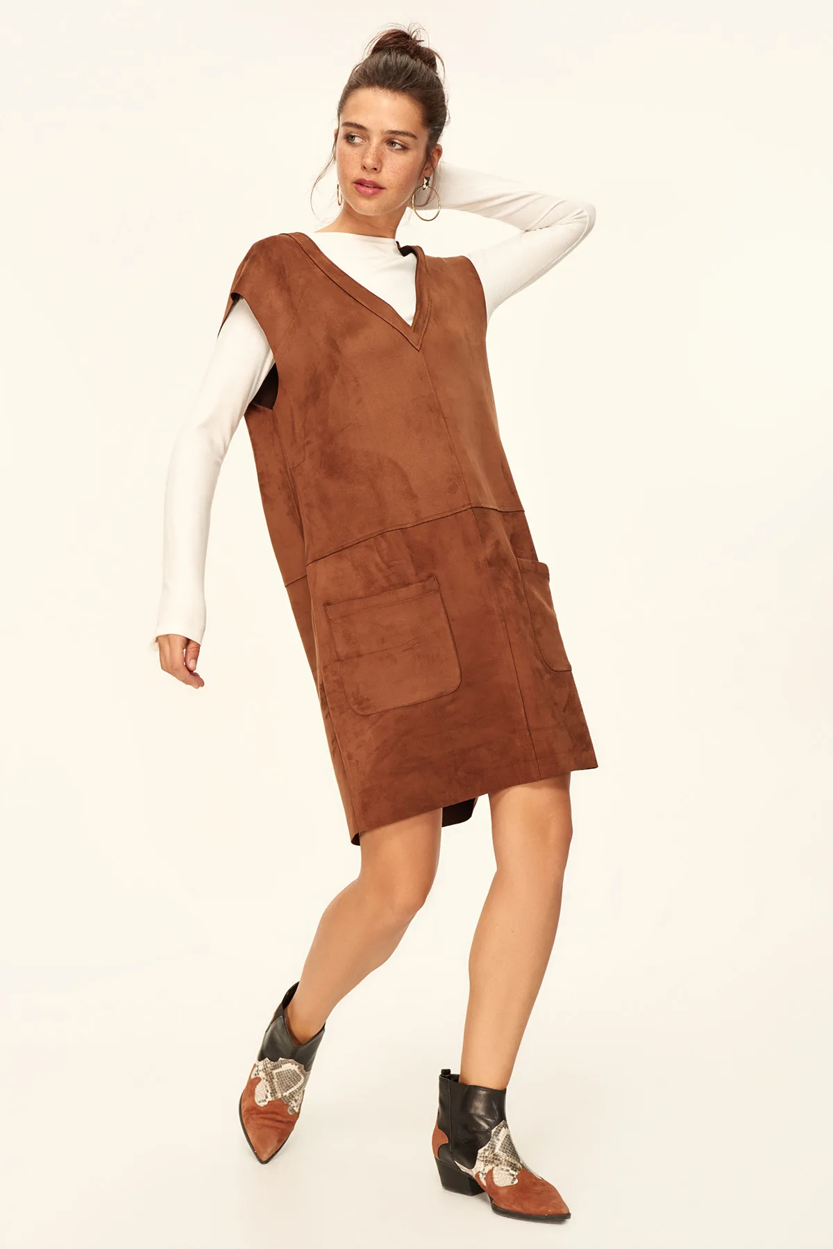 Трикотажное платье из замши Trendyol Taba TCLAW19EH0068|Женские платья| |