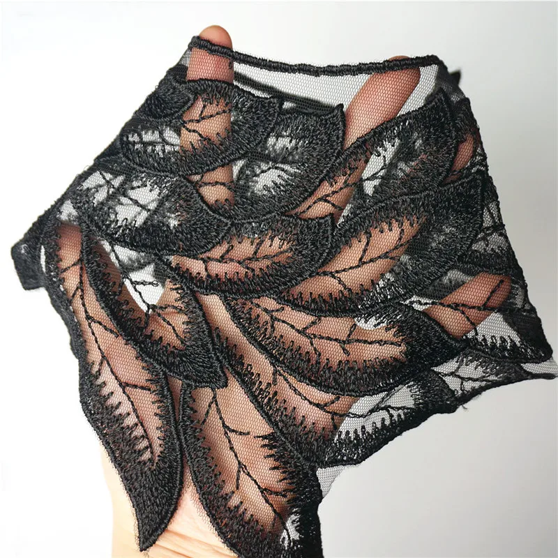 30 см Черно белый вышитый кружевной воротник с перьями Аппликации винтажная