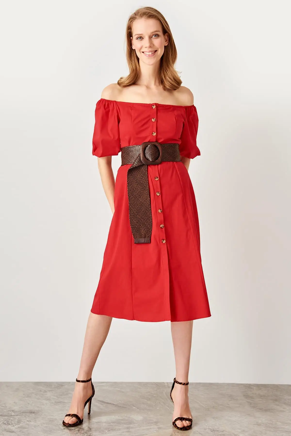 Trendyol красное платье с пуговицами TWOSS19BB0152|Женские платья| |