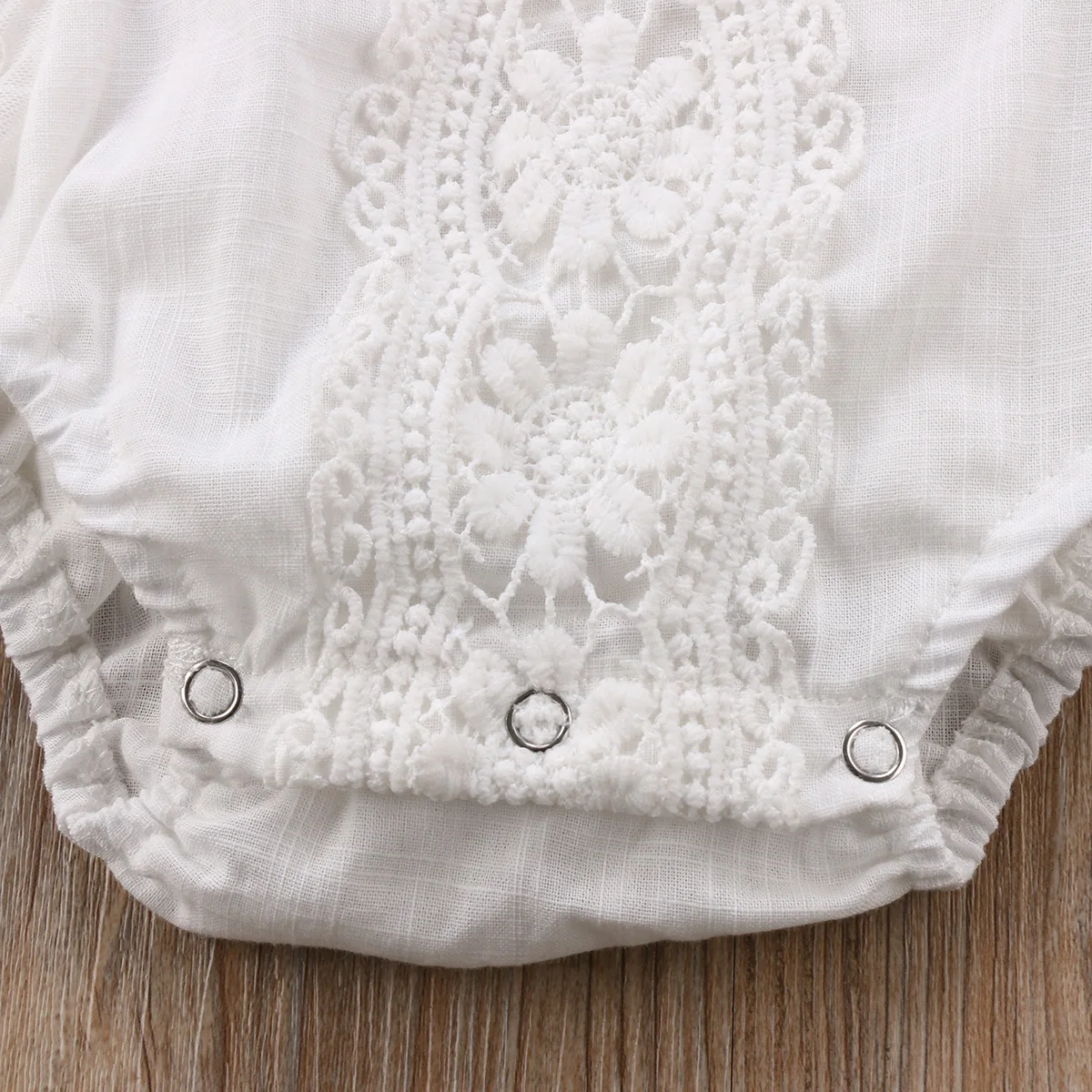 Одежда для новорожденных девочек кружевной комбинезон без рукавов с рюшами