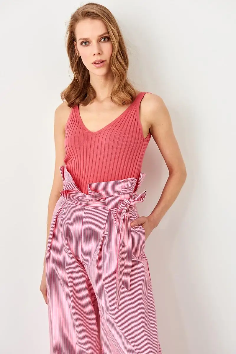 Trendyol фуксия Холтер летние трикотажные изделия блузка TOFSS19ZA0009 |