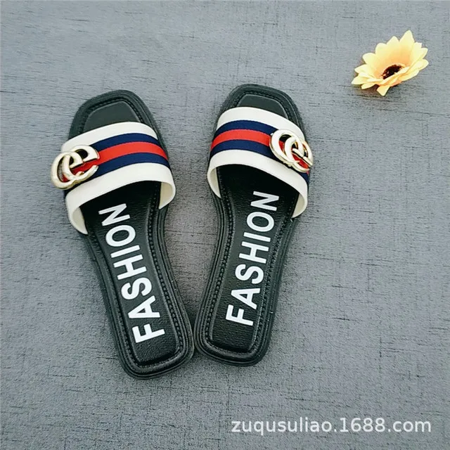 Прямая поставка женские летние шлепанцы модные пляжные на плоской подошве