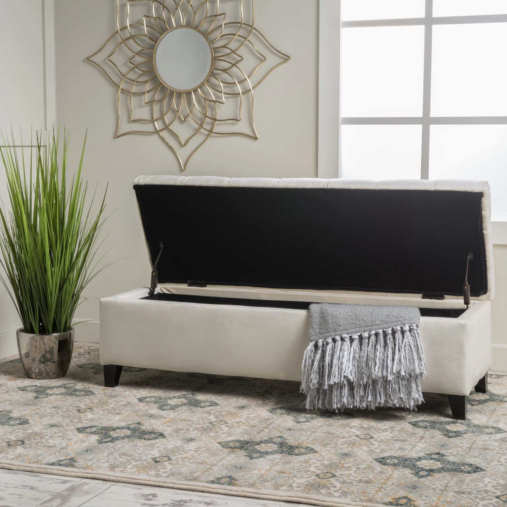Charleston New Velvet Tufted Storage Ottoman | Мебель