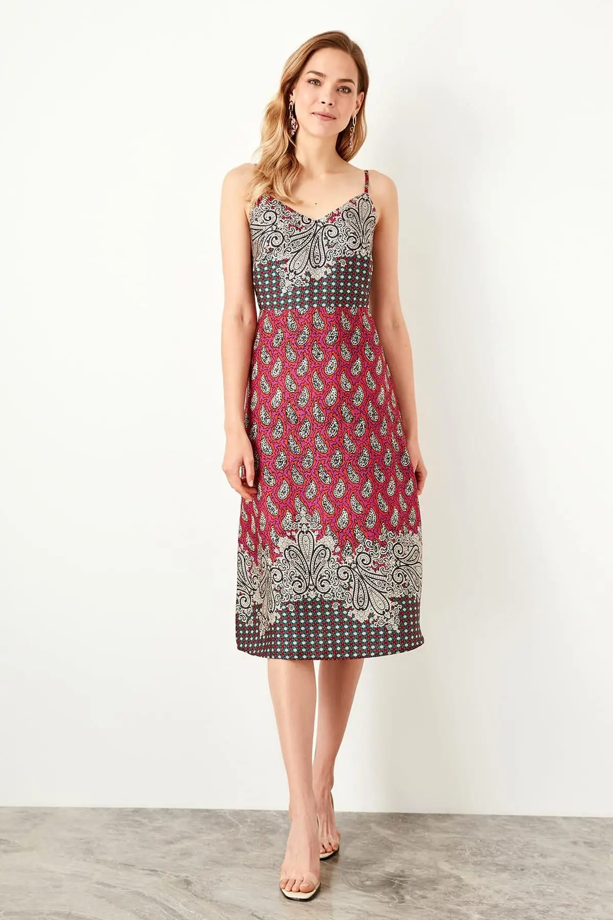 Trendyol/платье с разноцветными бретельками TWOSS19LJ0255|Женские платья| |
