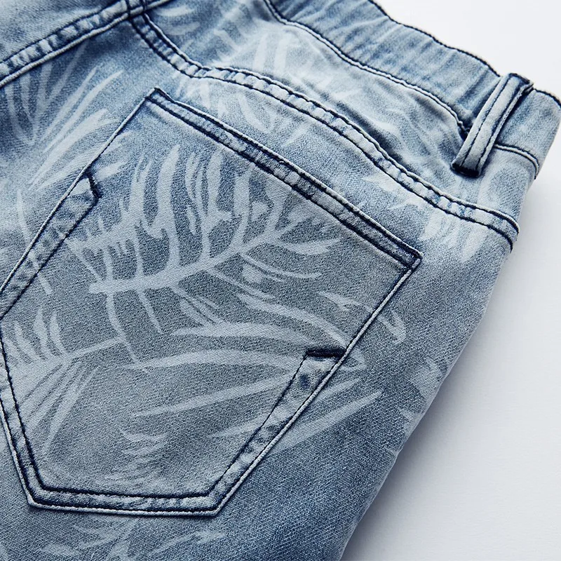 Лето 2019 новые мужские джинсовые шорты хлопковые с принтом синего цвета для - Фото №1