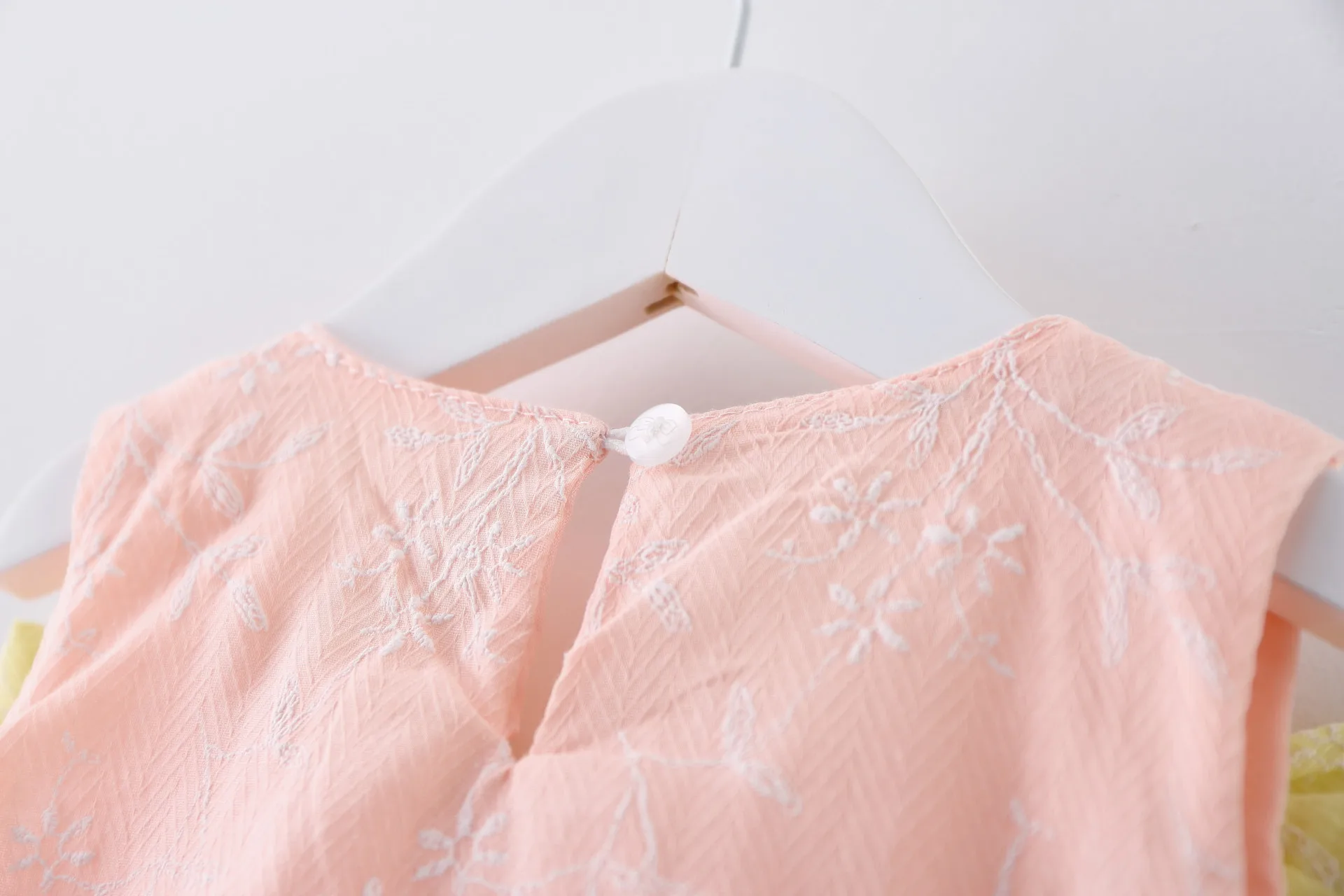 

2-colors 2020 Summer Girls Floral Princess Dress Cute Baby Girl Bows Flowers Shirt Clothing Children Kids Vest Harness Dresses