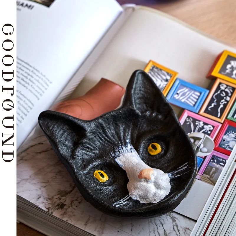 

Коробка для декоративного хранения или пепельницы с кошачьим лицом