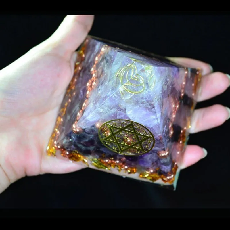 Orgonite Energy Rune Amethyst Pyramid Augen Auger Energy Converter Home Decoration Resin Decorative Craft Jewelry