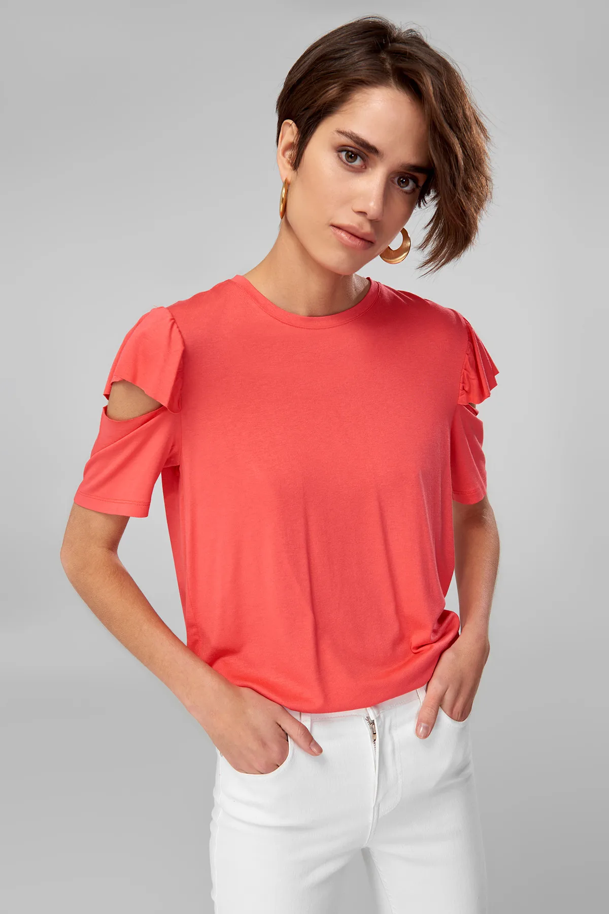 Trendyol цветок подробно трикотажные топы вырезать граната TOFSS18OD0026 |