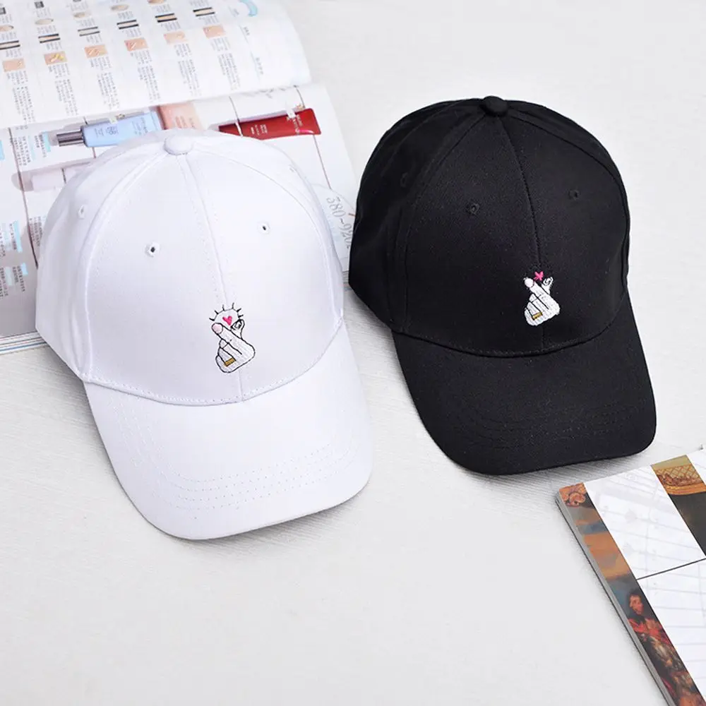 Модная вышивка жесты палец бейсболки Регулируемые Snapback кепки для девочек и
