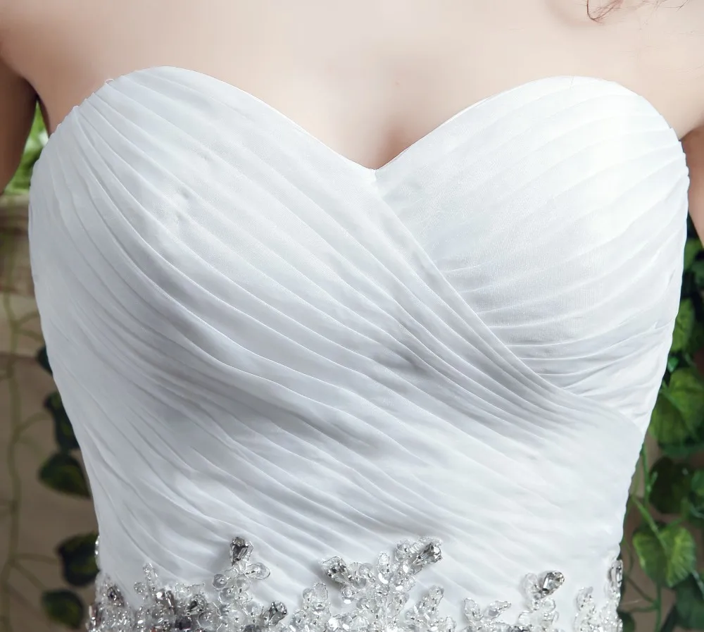 Vivian's Bridal 2018 простое свадебное платье без бретелек с рюшами и блестками