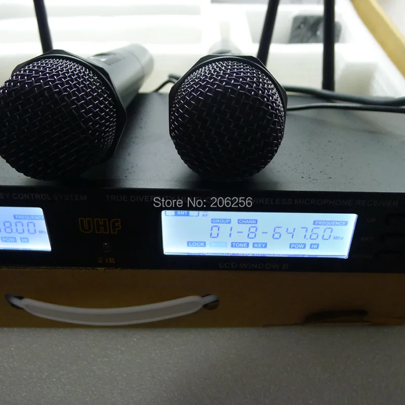 Boutique Recommend Baomic BM-8300 UHF TRUE DIVERSITY Wireless Microphone Professional Karaoke Engineering Dedicated 630-660MHz |