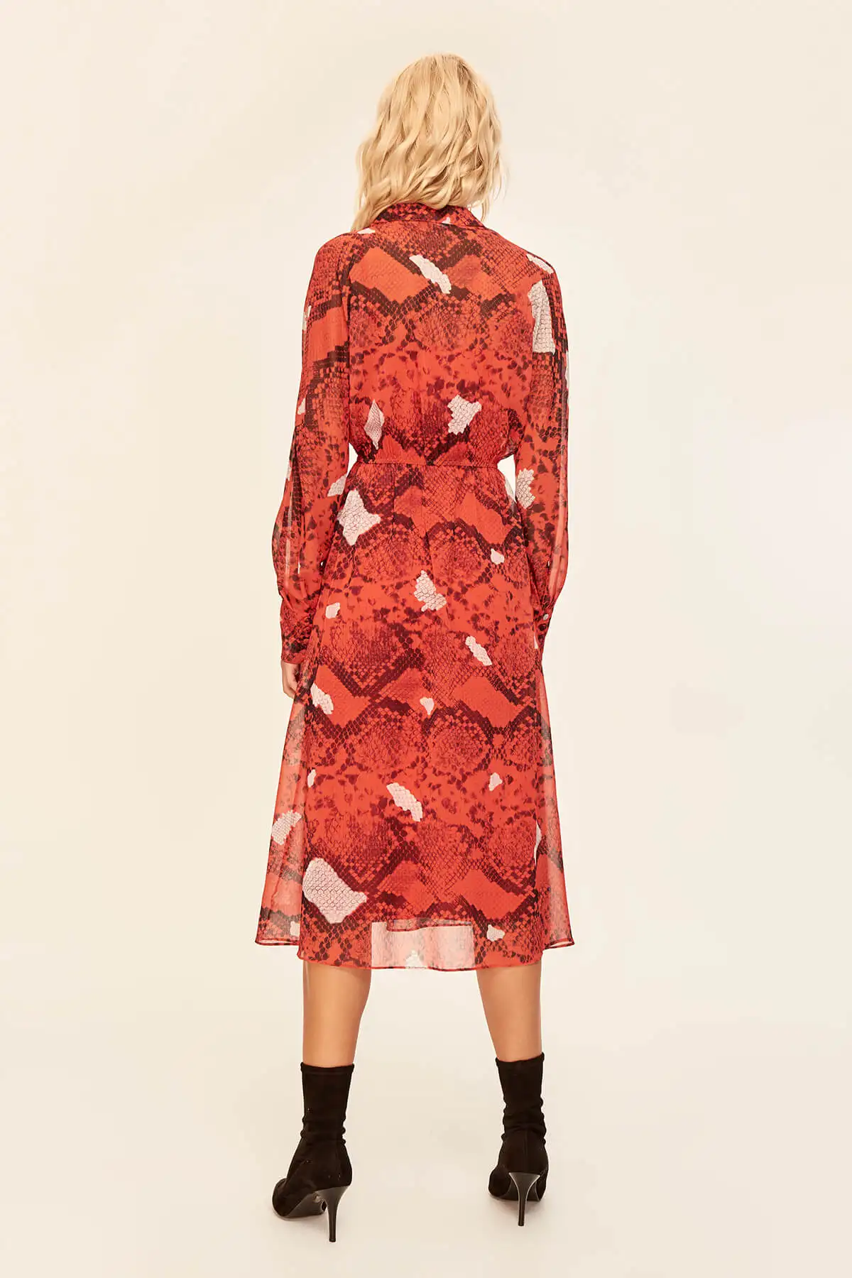 Платье с разноцветным узором Trendyol TOFAW19BB0373 | Женская одежда