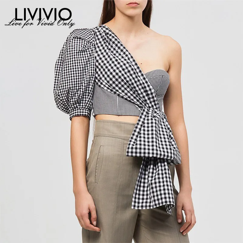 Женская блузка с открытыми плечами [LIVIVIO] белая в уличном стиле корейский стиль