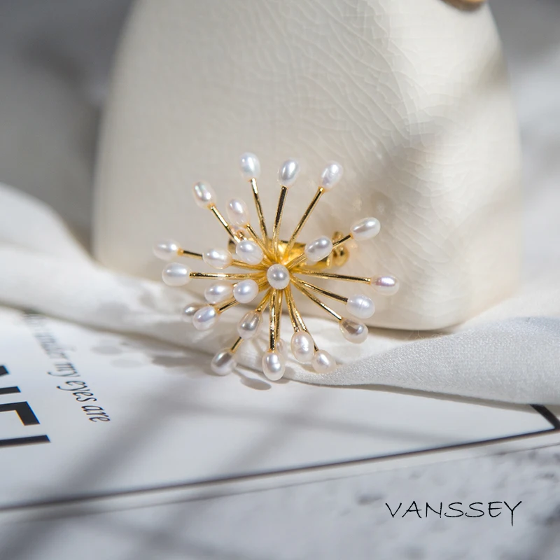 Брошь женская Vanssey с натуральным пресноводным жемчугом Цветущий цветок