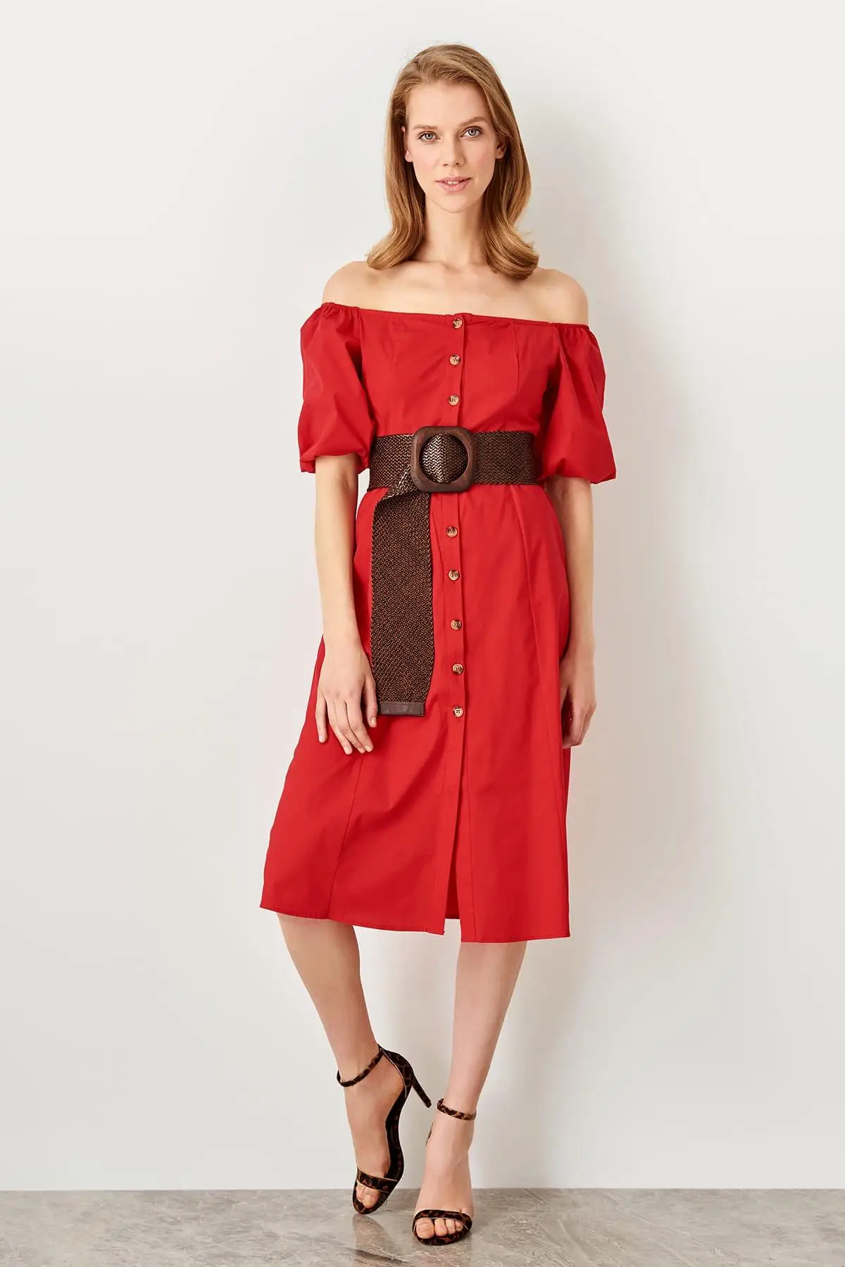 Trendyol красное платье с пуговицами TWOSS19BB0152|Женские платья| |