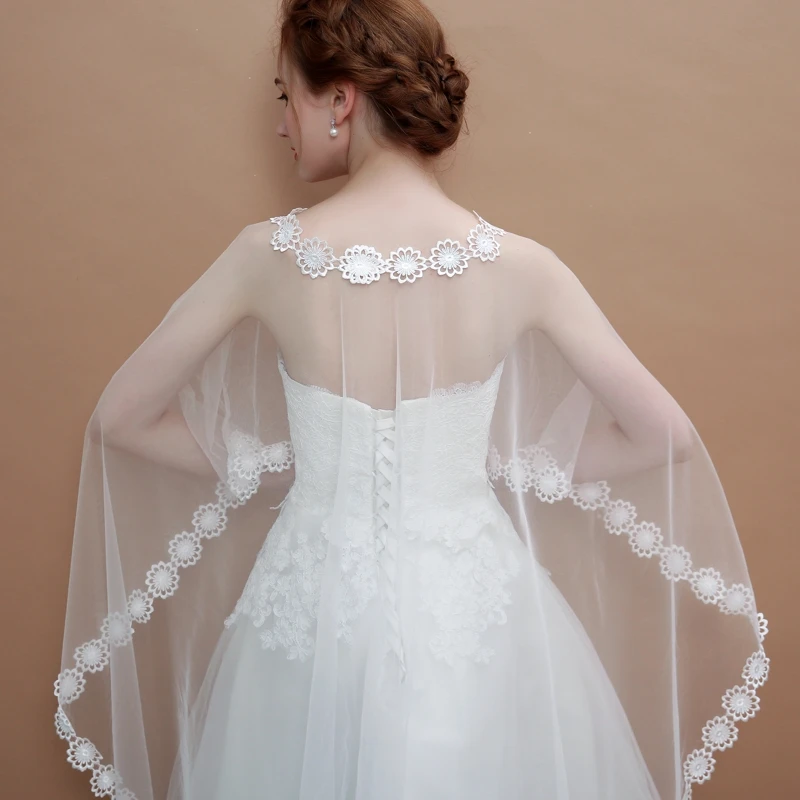 2018 New Long Wedding Cloak White Lace Appliques Bridal Wrap Vestidos Cape Shrug Accessories Women Costume Cover Up Handmade | Свадьбы и