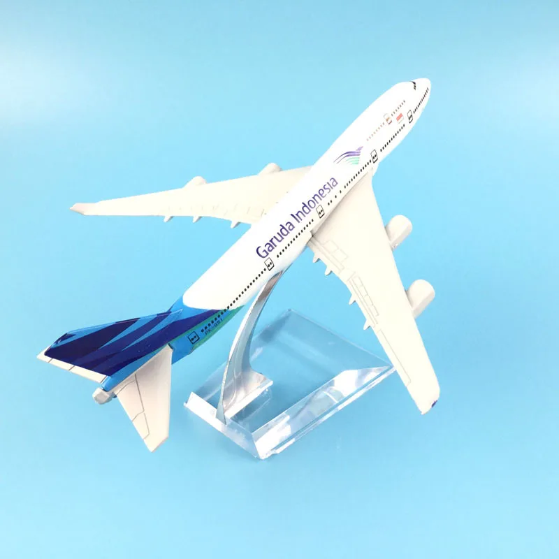 Модель самолета JASON TUTU модель 16 см GARUDA Индонезия Боинг 747 1:400 Литые металлические