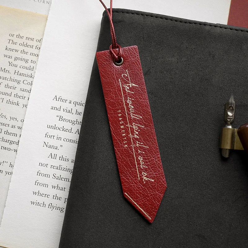 Vintage Retro Leather Magnetic Bookmark Cortex Christmas Gift Birthday Anniversary Personalized Teacher Material Escolar Kawaii |