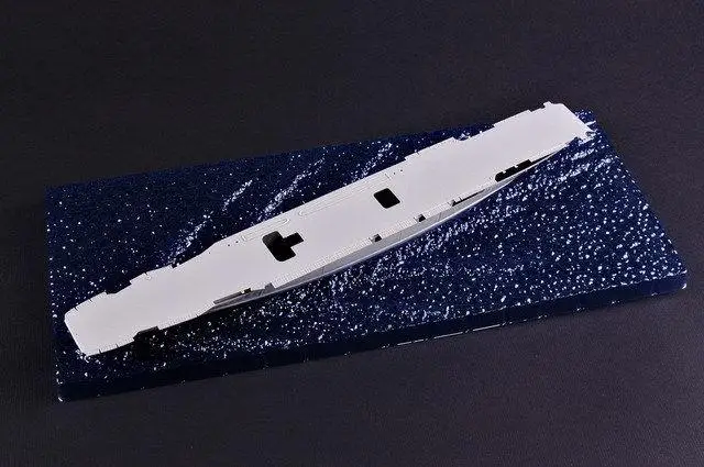Trumpeter 1/700 05716 USS Lexington CV-2 05/1942 | Игрушки и хобби