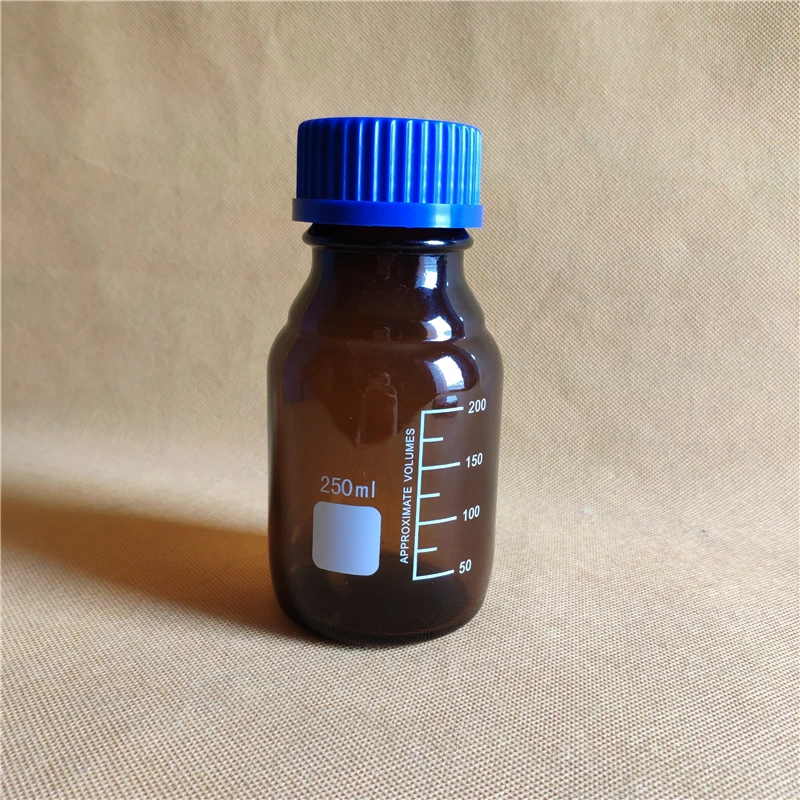 

3pcs 250ML Reagent Bottle,Amber Soda Glass,graduated storage bottles with GL45 blue screwcap,amber glass bottle