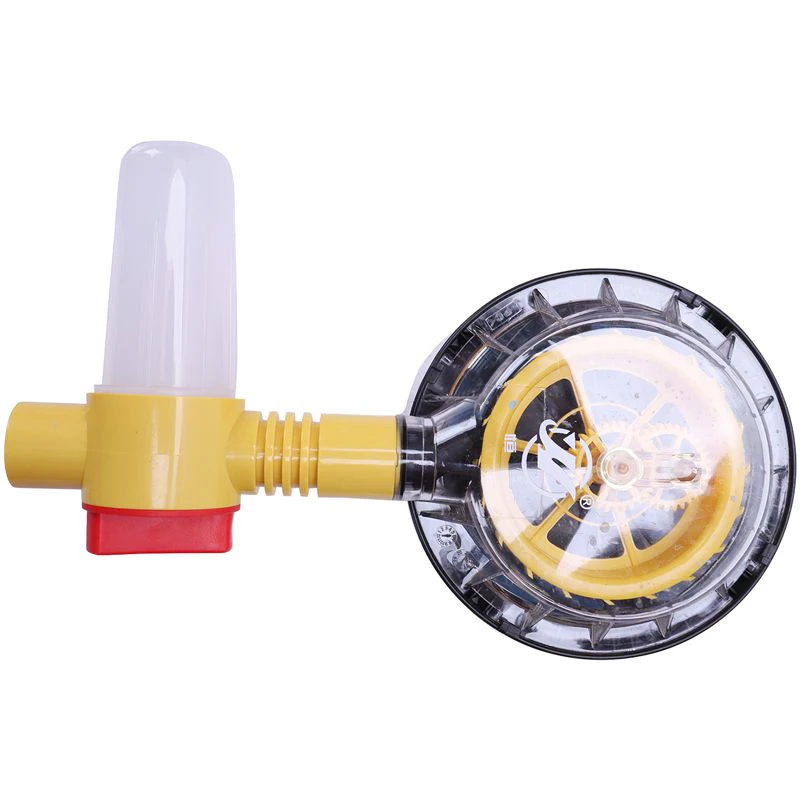 Щетка для мытья автомобиля с переключателем подачи воды портативная