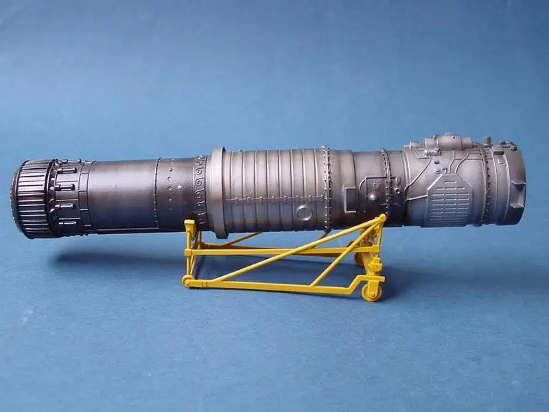 Модель самолета Trumpeter 02201 1/32 модель США|Наборы для сборки моделей| |