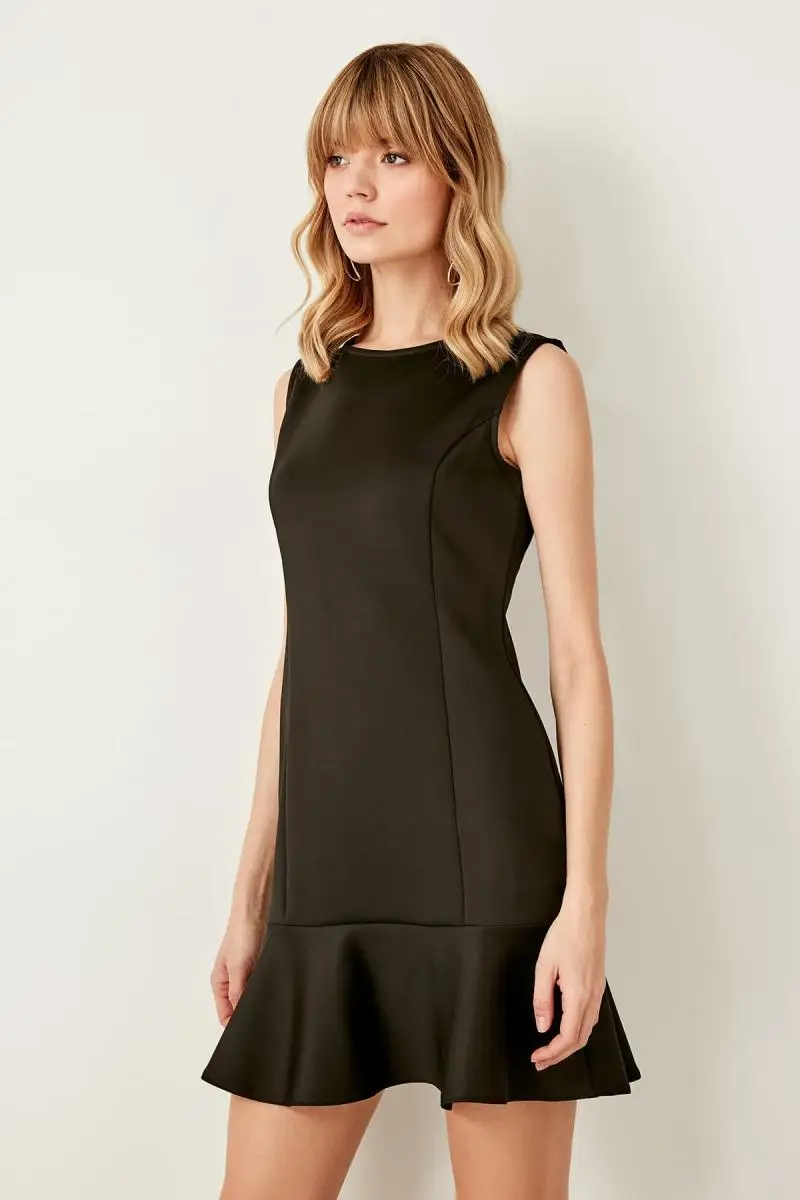 Trendyol Черное Трикотажное Платье TWOSS19AD0051|Женские платья| |