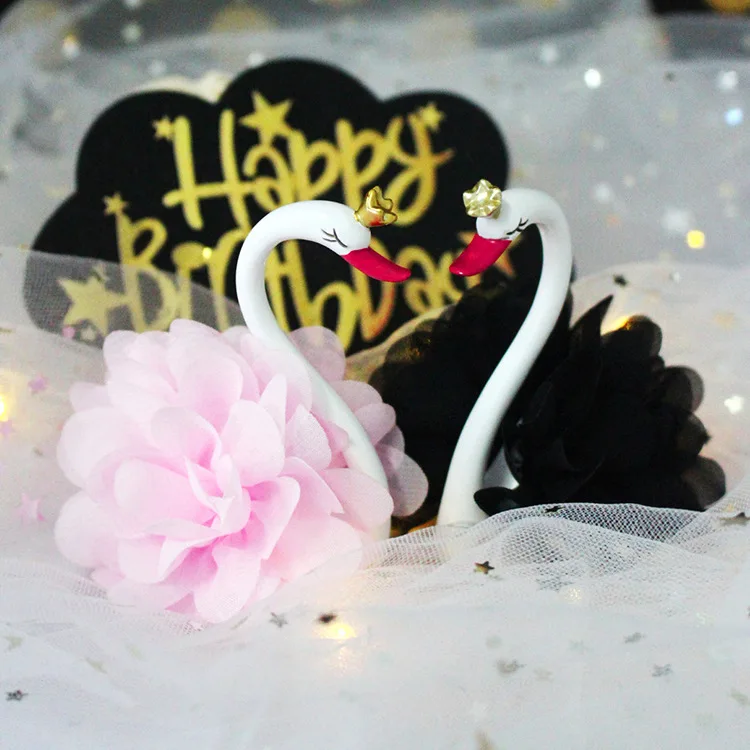 

Black pink crown swan cake topper decoration swing piece, manual flower swan wings, Fire-burning Flamingo cake topper decoration