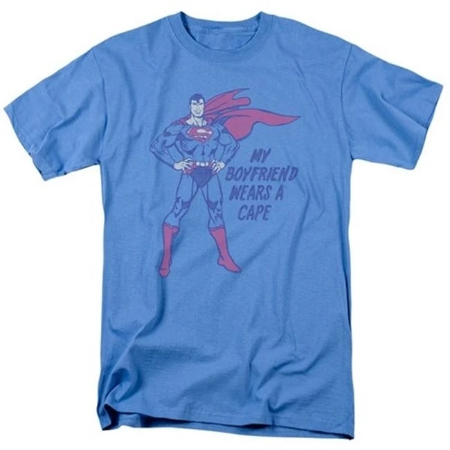 Trevco Dc-Wears A Cape-футболка с коротким рукавом для взрослых 18-1-Carolina Blue 2X |