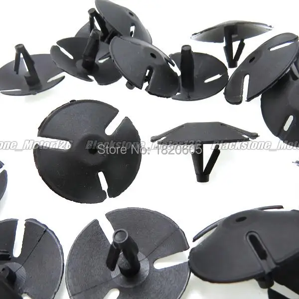 

50x Top Quality Hood Insulation Clips Retainer 4428987 For Jeep For Chrysler For Dodge Ram