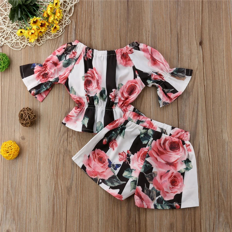 Летний комплект одежды с цветочным рисунком одежда для маленьких девочек