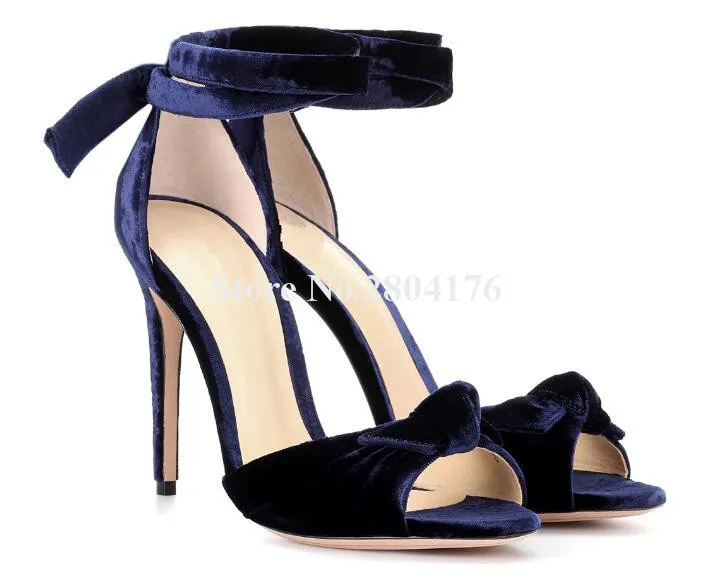 Босоножки женские на высоком каблуке милые бархатные модные туфли с открытым