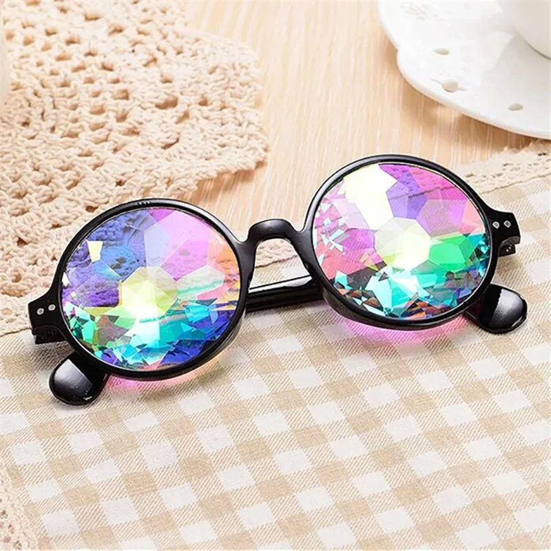 

Hot Round Kaleidoscope Glasses Women Retro rave festival Colorful Party holographic Sunglasses Catwalk Show Holograp Glasses