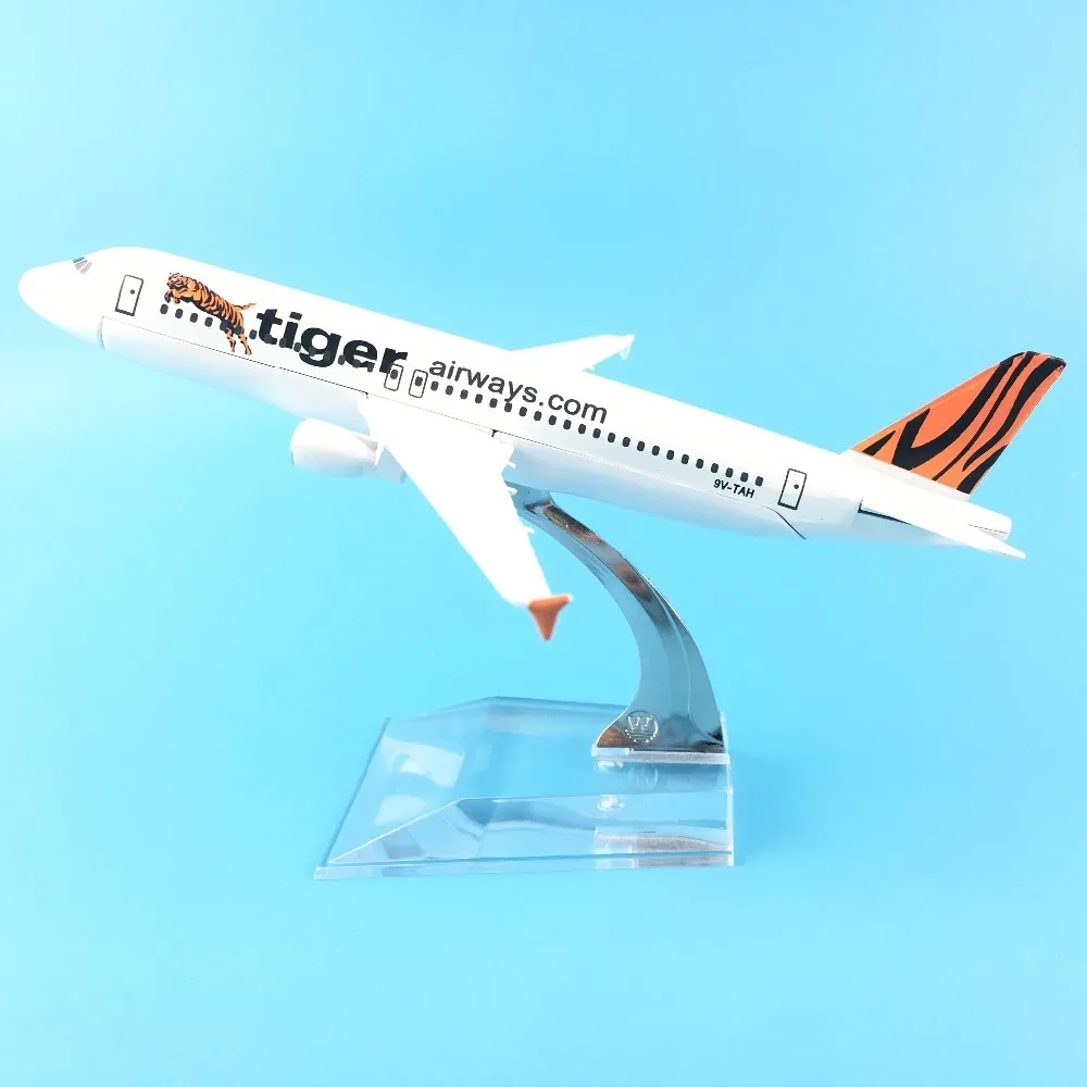 Модель самолета Литые металлические модели самолетов 16 см 1:400 Tiger Airlines A320 модель
