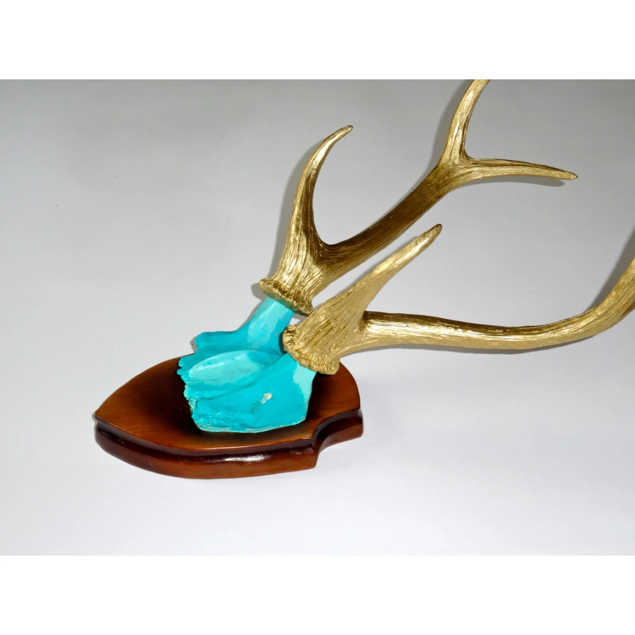 Большой Faux Taxidermy вешалка рога оленя Крепление бирюзовый Череп и золотые