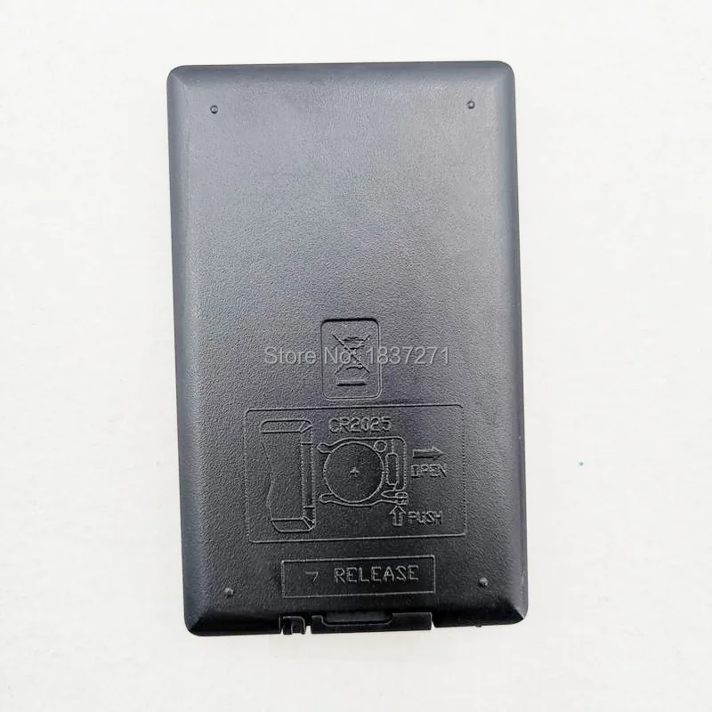 Новый пульт дистанционного управления RC30 для настольной акустической системы