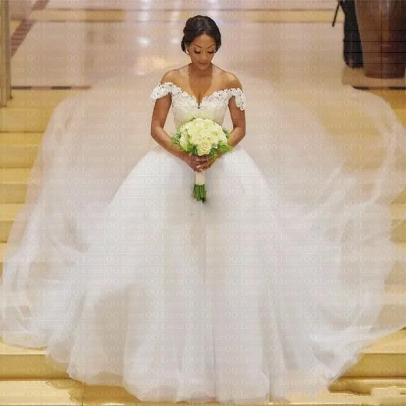 

2019 New African Sheer Neck Brush Big Train Wedding Dress Bridal Gowns Vestido De Novia