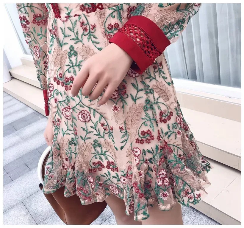 

2020 Women Floral Embroidery Dress O-Neck High Waist Casual Elegant Party Dresses full Sleeve Lace Mesh Bodycon Dress vestidos