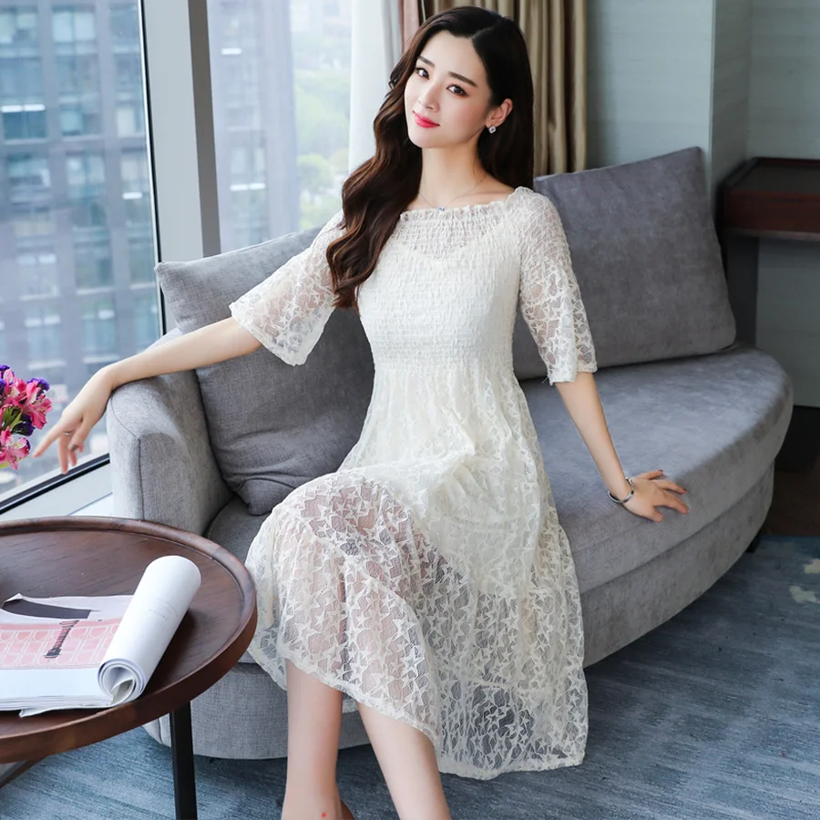 Женское винтажное пляжное платье миди черное кружевное с открытыми плечами