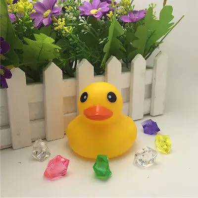 10 штук Детские ребенка Малыш хороший Ванная комната резиновая Duck воды Shower